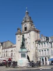 Statue Admiral Duperre