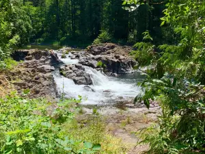 Lucia Falls Regional Park