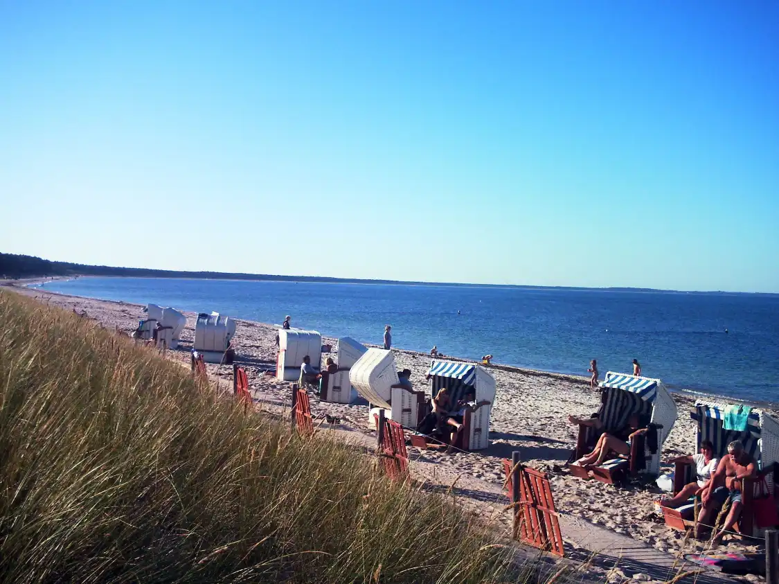 Hotels near Hafen Glowe