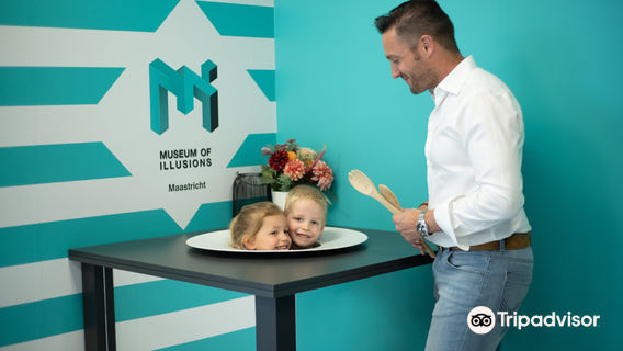 Museum of Illusions