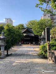 Yohashira-jinja Shrine