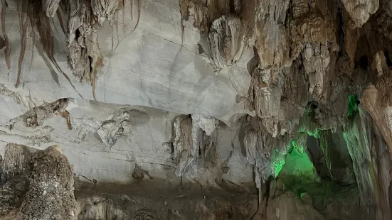 Tham Chang Cave