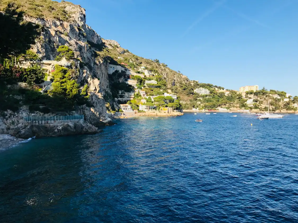 Hotels near Èze-sur-Mer Beach