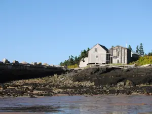 Sandy Cove Beach