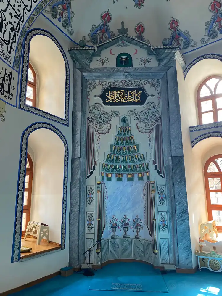 Các khách sạn gần Başköy Cami