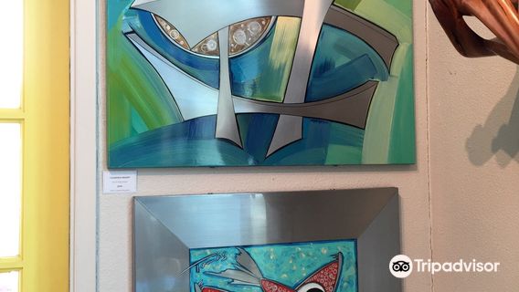 Fiona Bleu Gallery