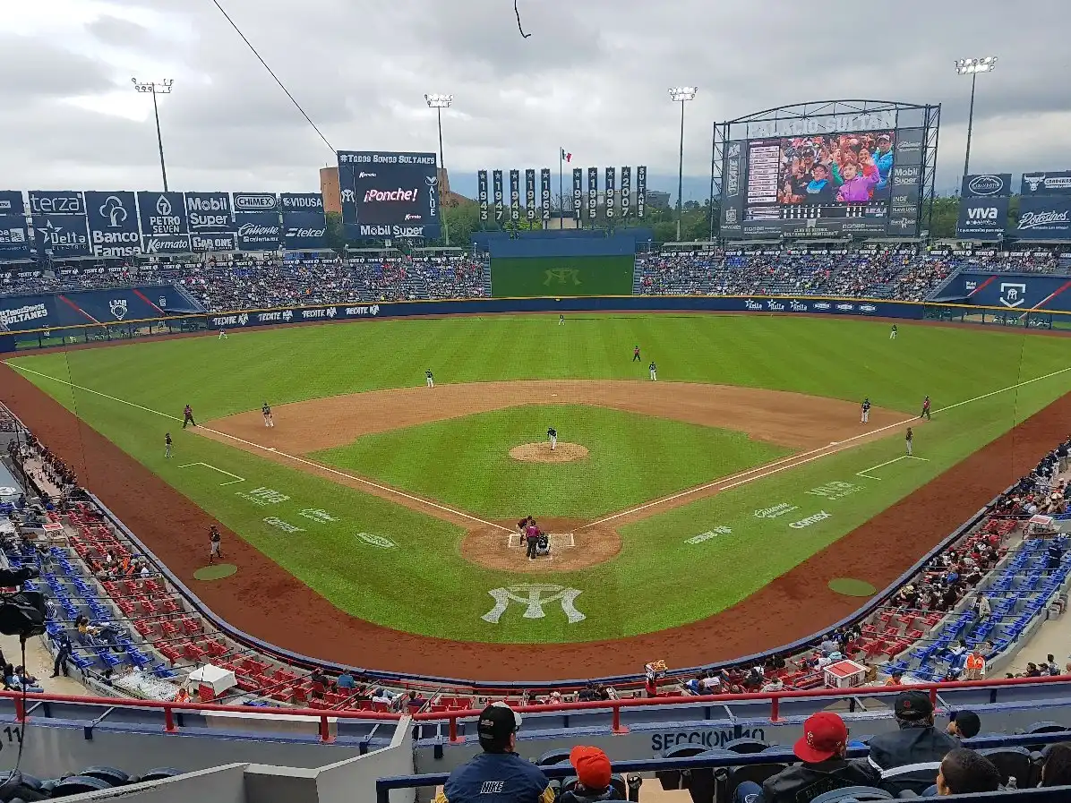 โรงแรมใกล้Monterrey Baseball Stadium