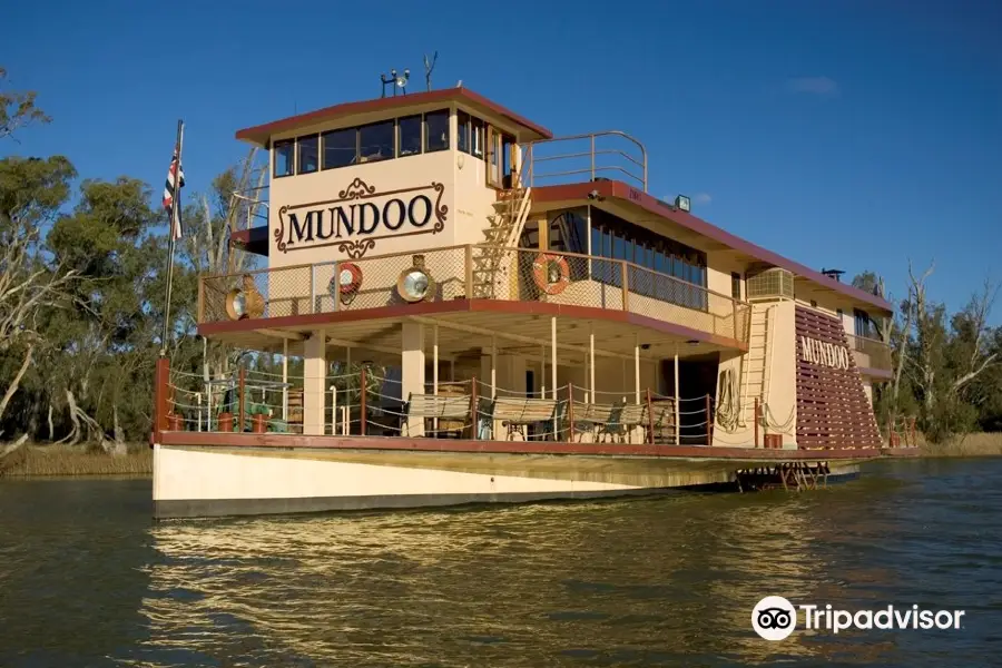 Paddleboats on the Murray