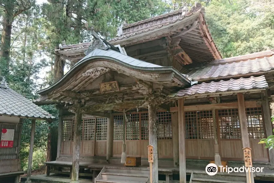 Nishoyamada Shrine