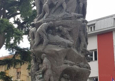 Monumento a Enzo Ferrari