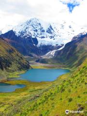 Cordillera Huayhuash with Los Amigos de Huayhuash