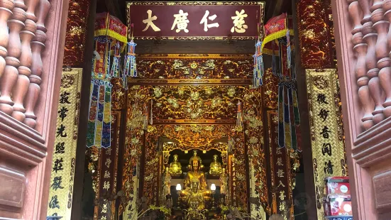 Pho Chieu Pagoda