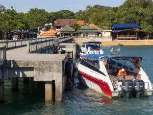 ท่าเรือเกาะพยาม