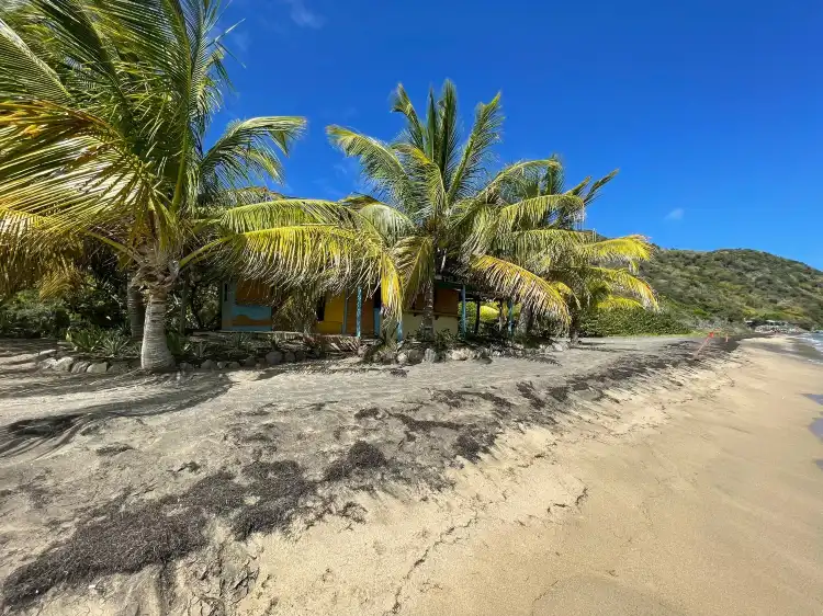 Hotels near South Peninsula