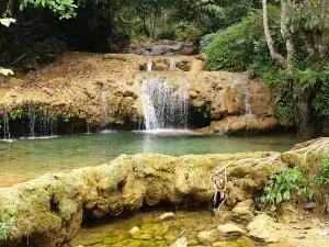 Gò Lào Waterfall