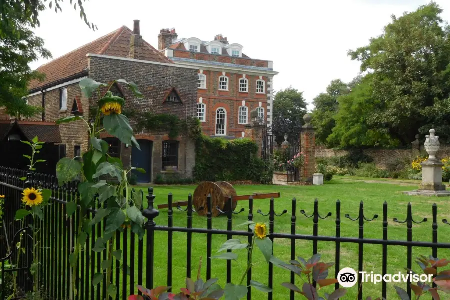 National Trust - Rainham Hall