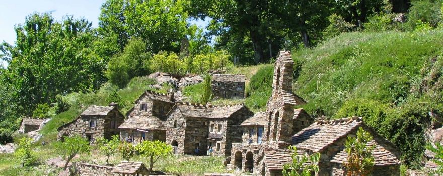 Le ron des fades village miniature