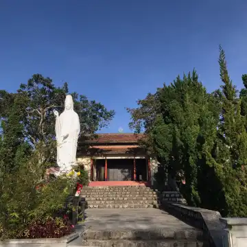 Hotel in zona Lam Ty Ni Pagoda