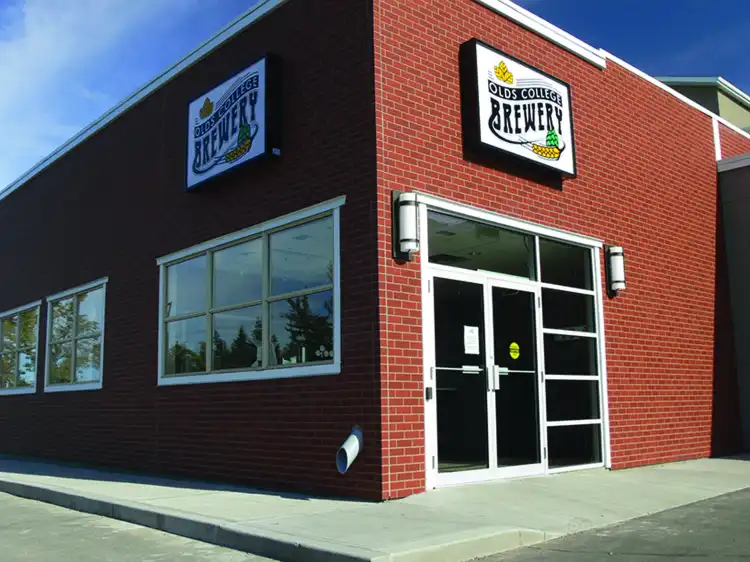 Hotels in Olds