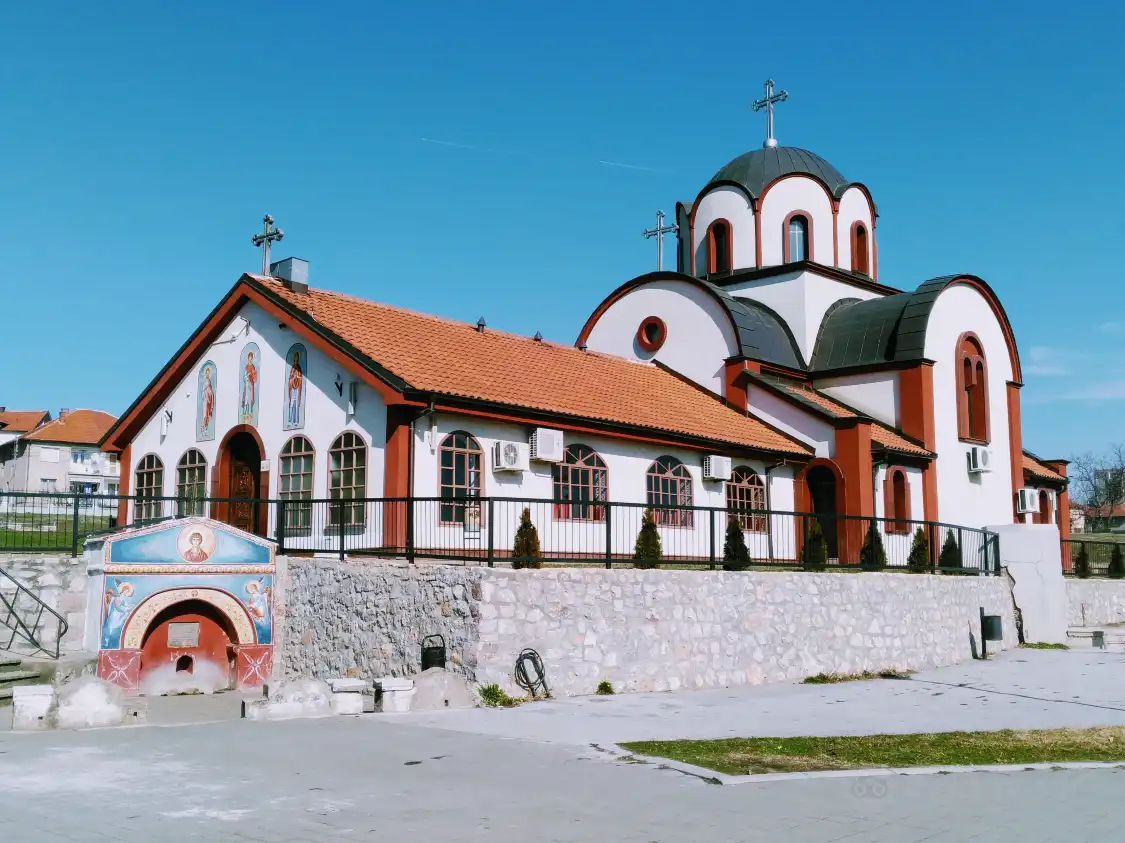 Hotels near Српска православна црква Светог Пантелејмона