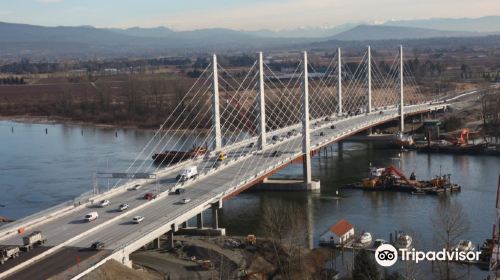 Pitt River Bridge