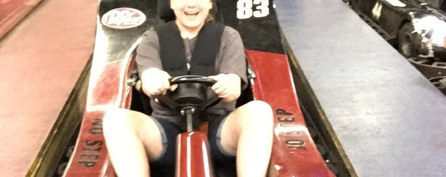 Karts Indoor Raceway