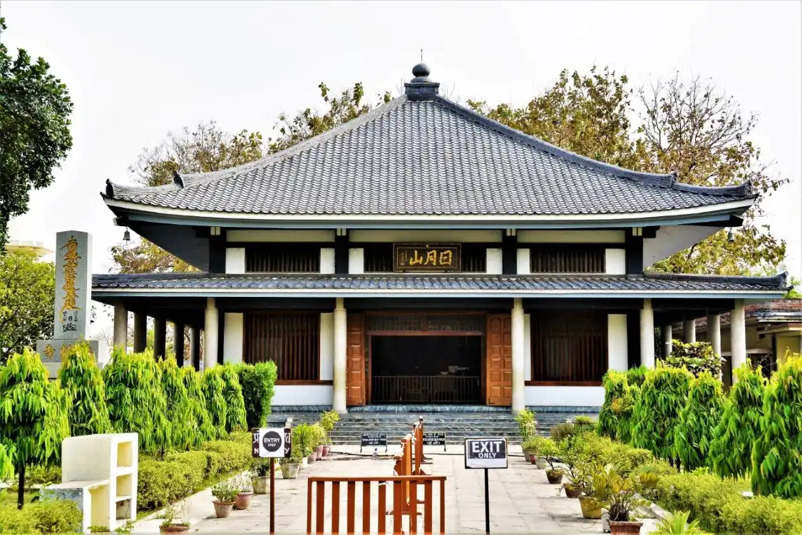 Hotel in zona Horinji Temple