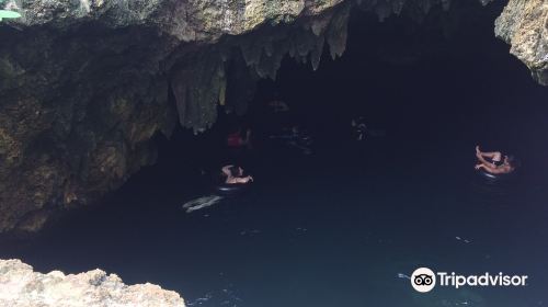 Kaligoon Cave Pool