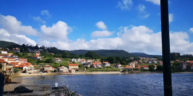 Hotels in Combarro