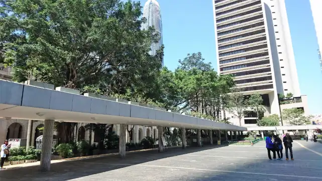 Hotels near Chater Garden