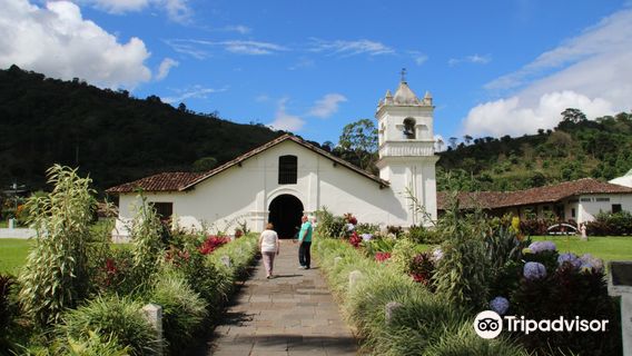 Iglesia de San Jose de Orosi and the Museum