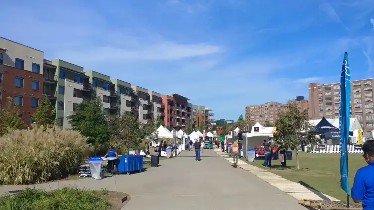 Hotels in Fulton County