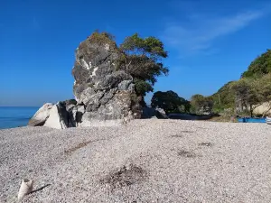 Kolbano Beach