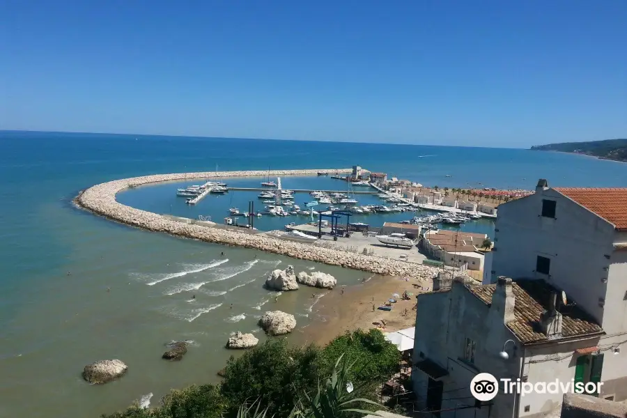 Marina di Rodi Garganico