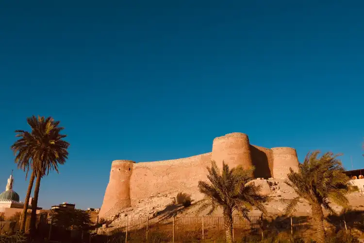 Hotels in Al-Qatif