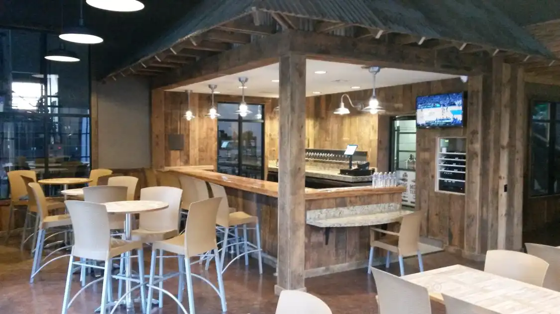 Hotels near Morgan Territory Brewing