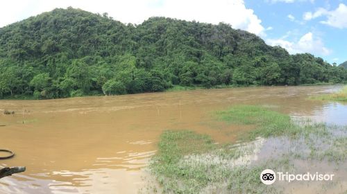 Chiang Rai River Beach