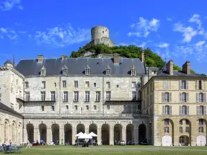 Castle of La Roche-Guyon