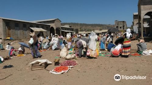 Saturday market