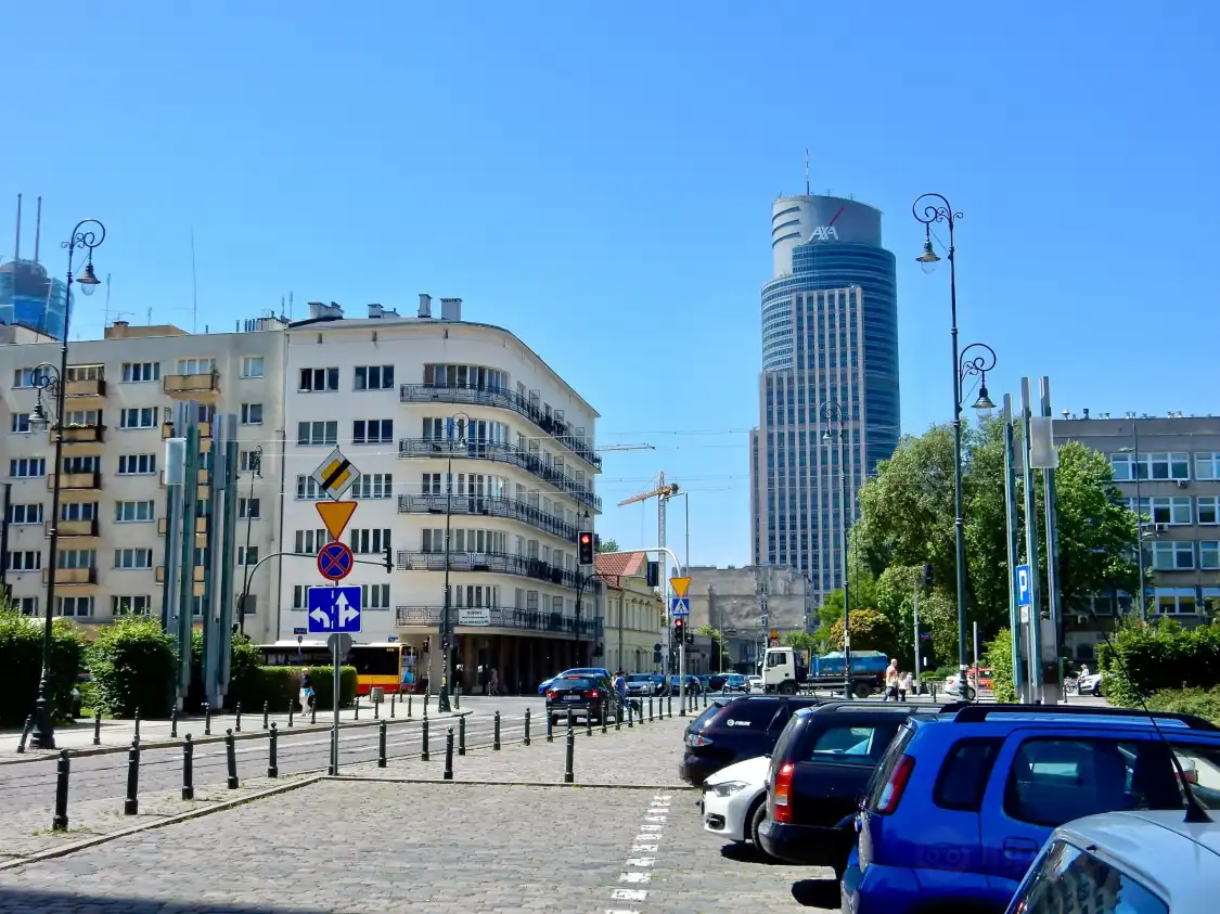Отели рядом с достопримечательностью «Chlodna Street»