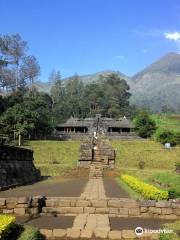 Cetho Temple