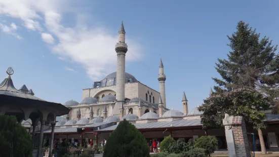 Mevlana Cami