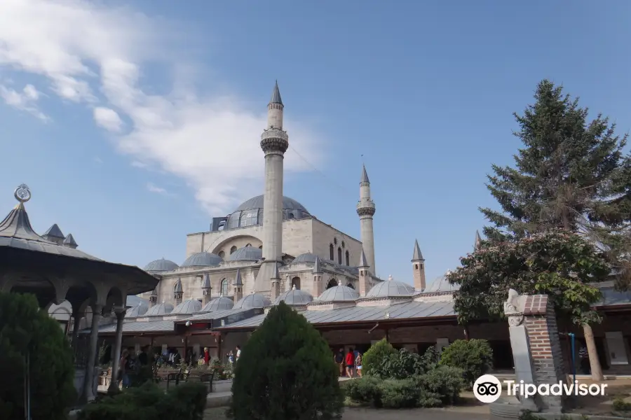 Mevlana Cami