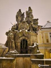 Statues of Saints John of Matha, Felix of Valois, and Ivan