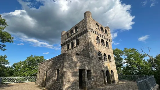 Sleeping Giant State Park