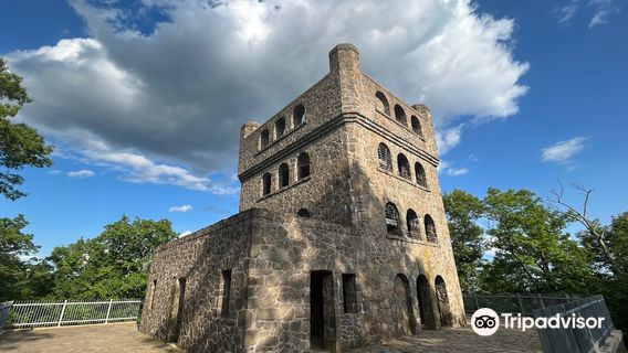 Sleeping Giant State Park