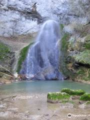 Cascade de Quinquenouille