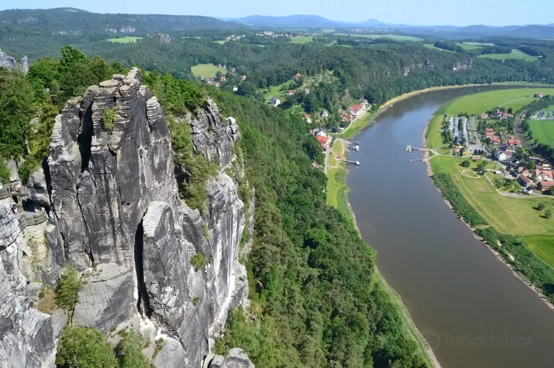 Hotels near Elbe Sandstone Mountains