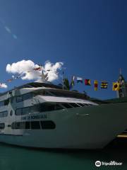 Star of Honolulu - Dinner and Whale Watch Cruises