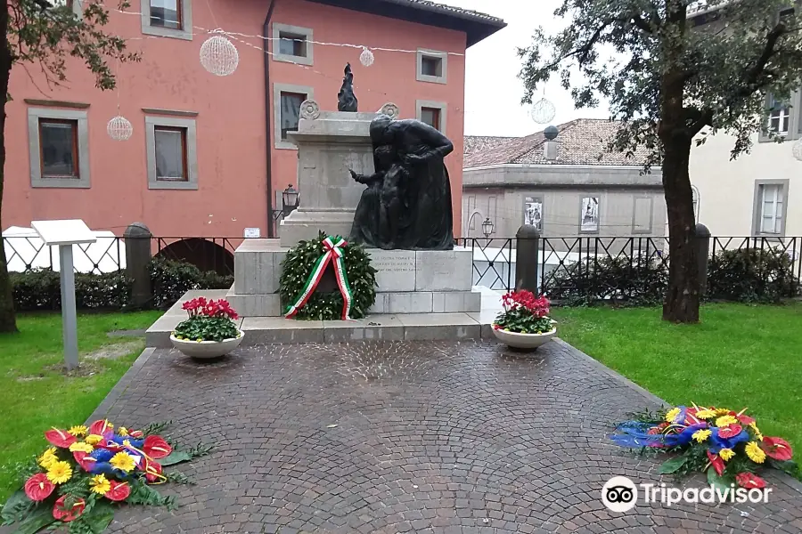 Monumento ai Caduti I Guerra Mondiale 1915 - 1918